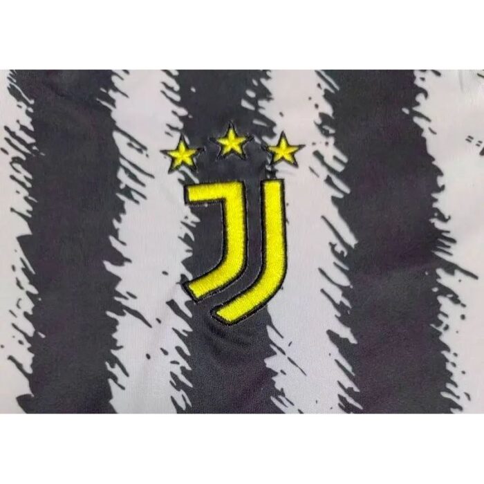 Mens Juventus 2023/24 Home Jersey 13