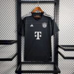 Mens Bayern Munich 2023/24 Goalkeeper Jersey 1