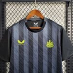 Mens Newcastle United 2023/24 Pre-Match Jersey 6