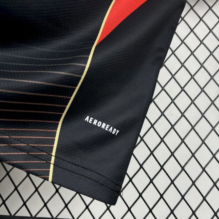 Mens Liverpool 2025/26 Special Jersey 3