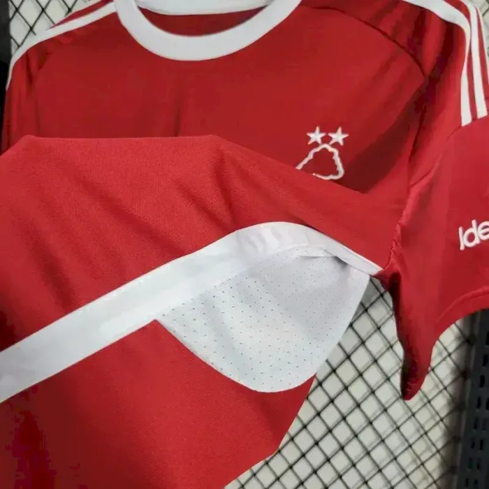 Mens Nottingham Forest 2023/24 Home Jersey 11