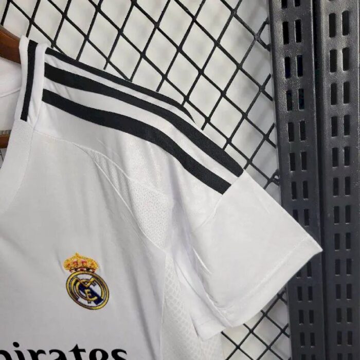 Womens Real Madrid 2024/25 Home Jersey 8