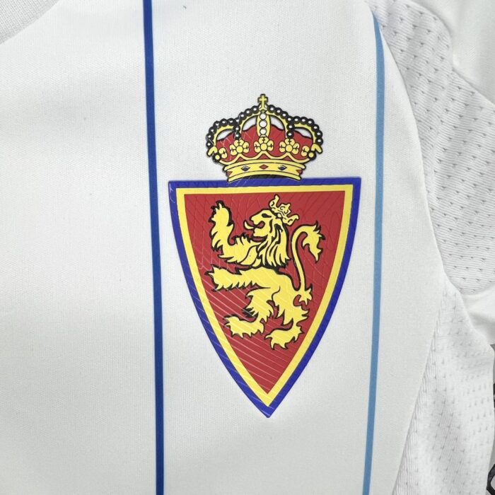 Kids Real Zaragoza 2024/25 Home Kit 11