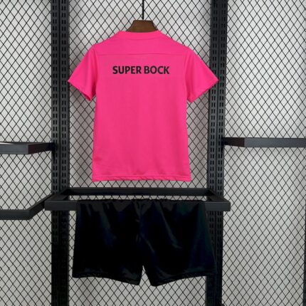 Kids Sporting CP 2024/25 Pink October Kit 1
