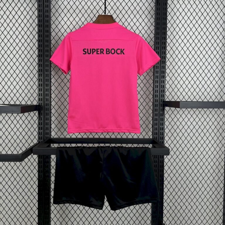 Kids Sporting CP 2024/25 Pink October Kit 1