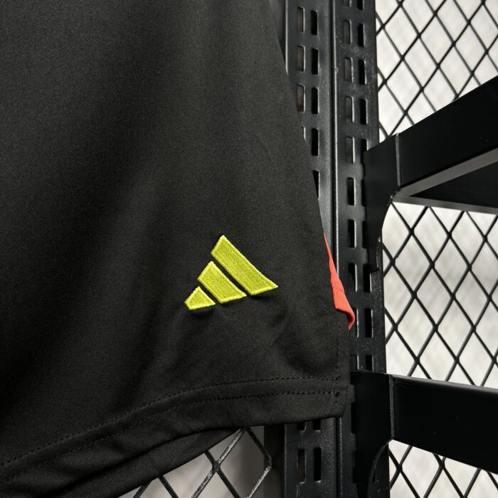 Mens Spain 2024/25 Goalkeeper Shorts 2