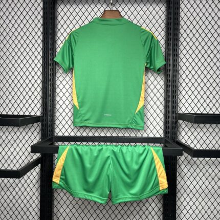 Kids Newcastle United 2024/25 Goalkeeper Kit 1