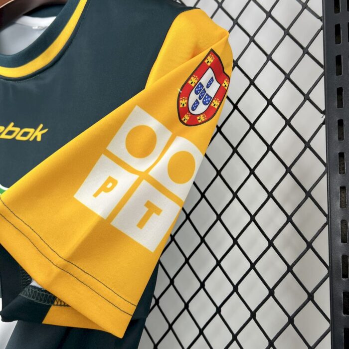 Retro Sporting CP 2002/03 Away Jersey 4