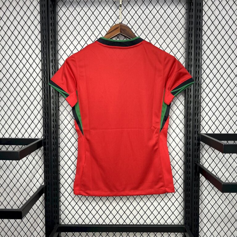 Womens Portugal 2024/25 Home Jersey 1