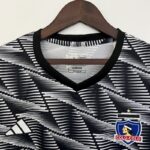Womens Colo Colo 2023/24 Fourth Jersey 8