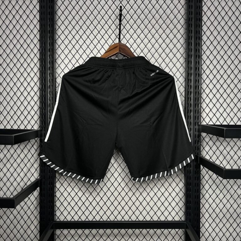 Mens Colo colo 2024/25 Home Shorts 1