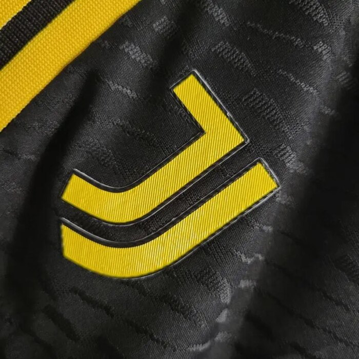 Mens Juventus 2023/24 Home Shorts 6