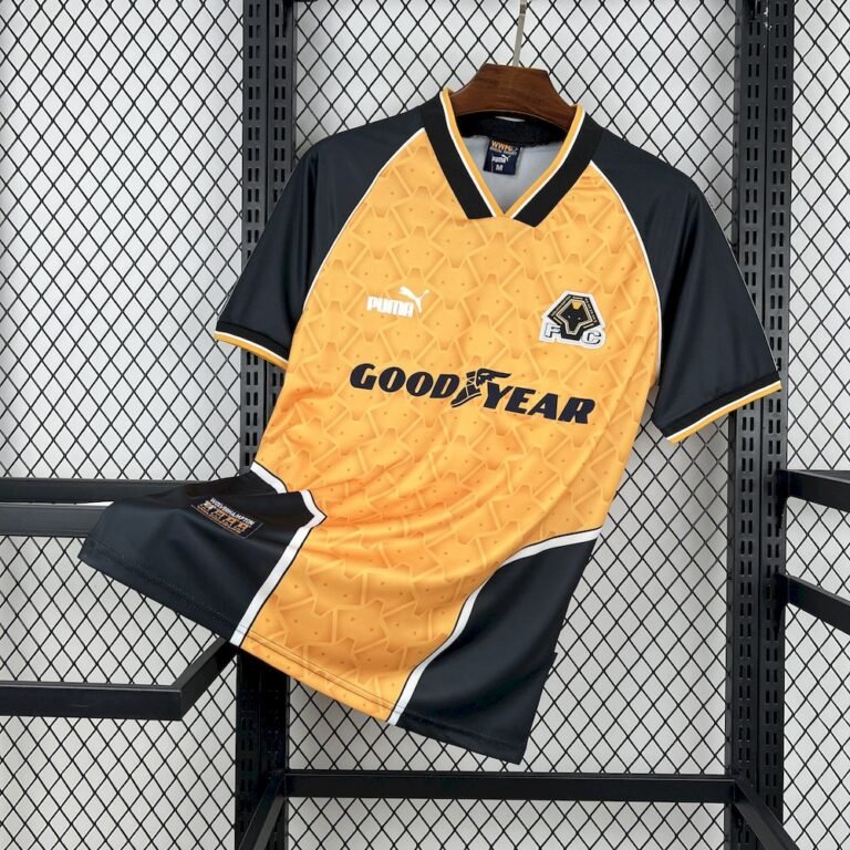 Retro Wolves 1996/98 Home Jersey 8