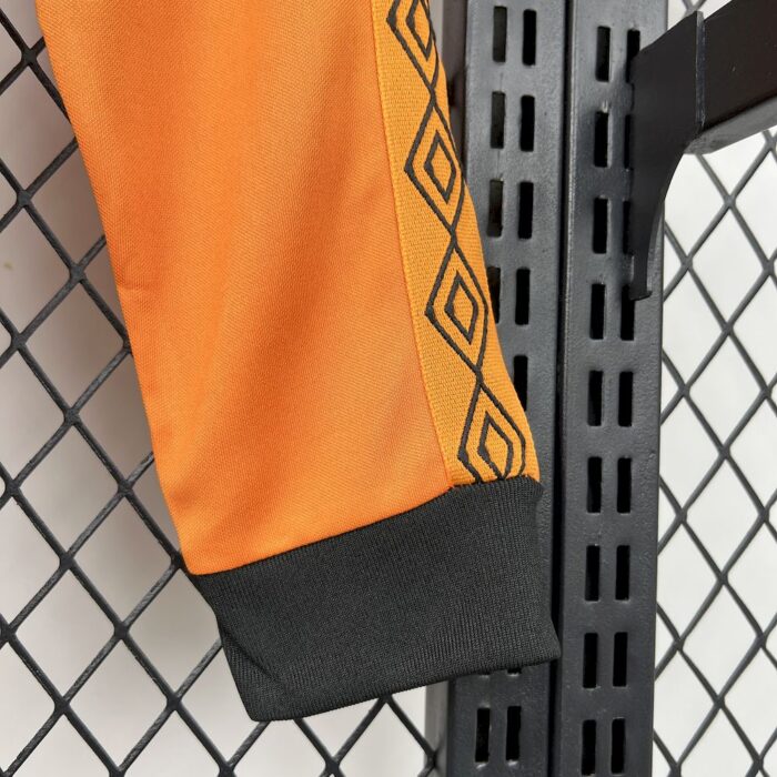 Retro Wolves 1980/81 Home Long Sleeve Jersey 3