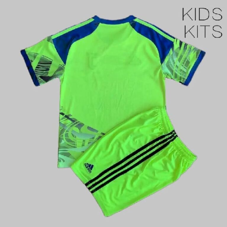Kids Juventus 2022/23 Kit 1