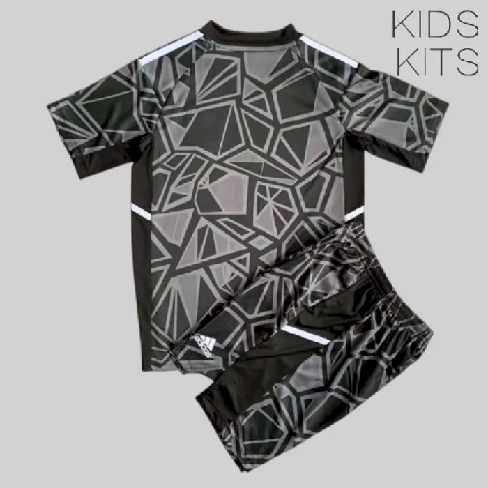 Kids Bayern Munich 2022/23 Goalkeeper Kit 1