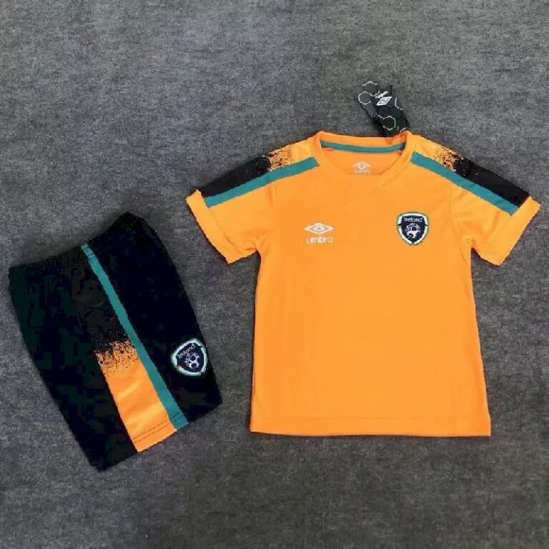 Kids Ireland 2022 Away Kit 1