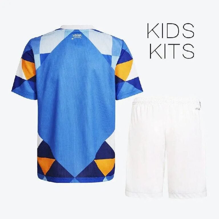 Kids Juventus 2022/23 Fourth Kit 1