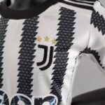 Kids Juventus 2022/23 Home Kit 2