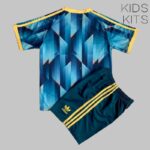Kids Real Madrid 2022/23 Concept Kit 1