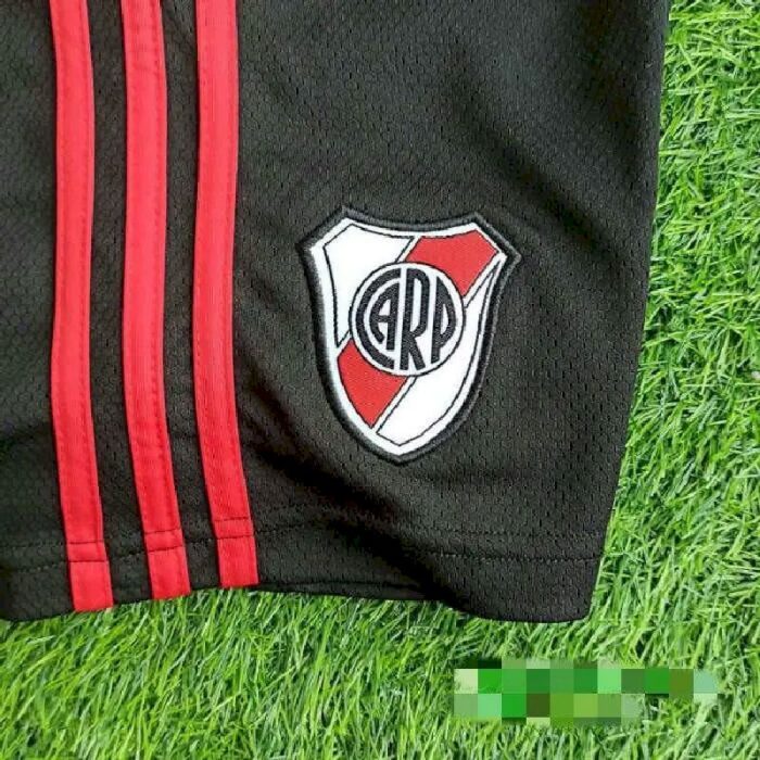 Kids River Plate 2021/22 Goalkeeper Kit 5