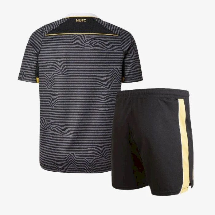 Kids Newcastle United 2021/22 Away Kit 1