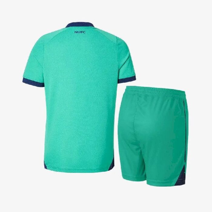 Kids Newcastle United 2021/22 Goalkeeper Kit 1