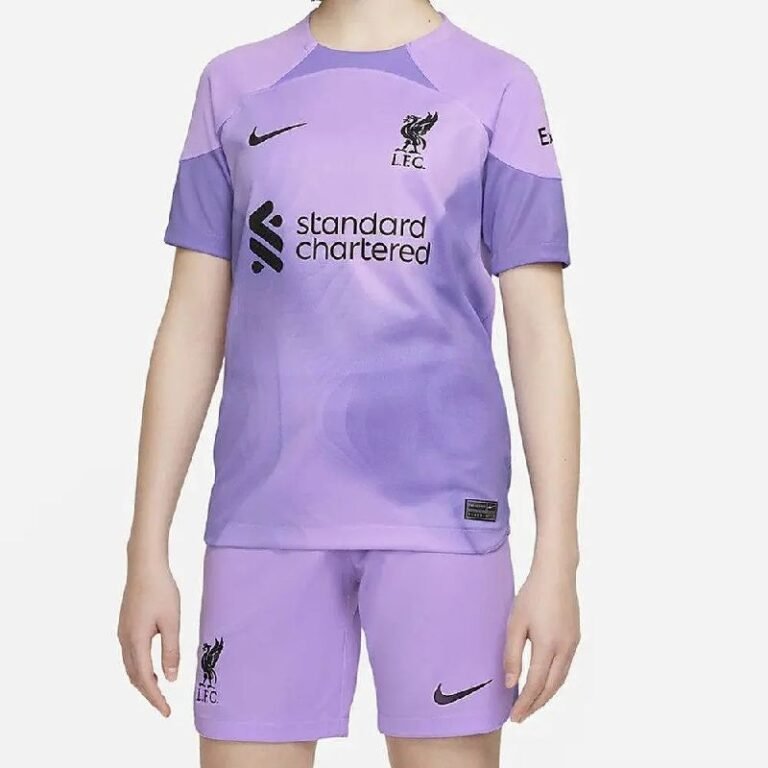 Kids Liverpool 2022/23 Goalkeeper Kit
