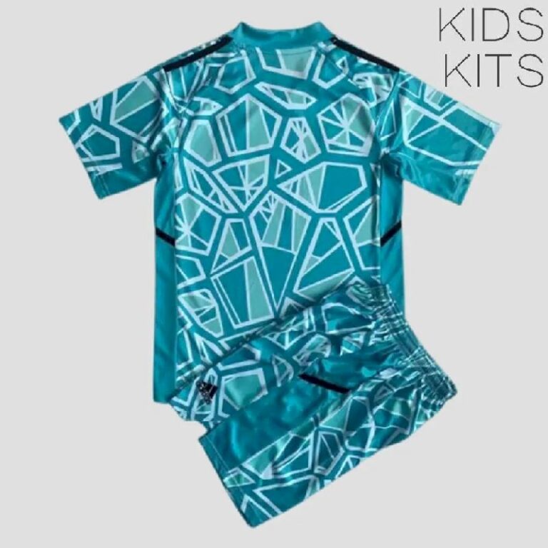 Kids Juventus 2022/23 Goalkeeper Kit 1