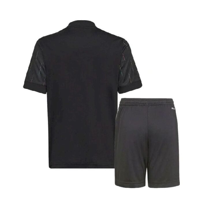 Kids Juventus 2021/22 Away Kit 1