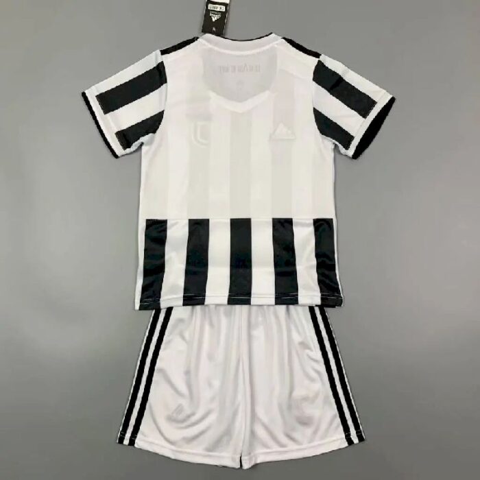 Kids Juventus 2021/22 Home Kit 3