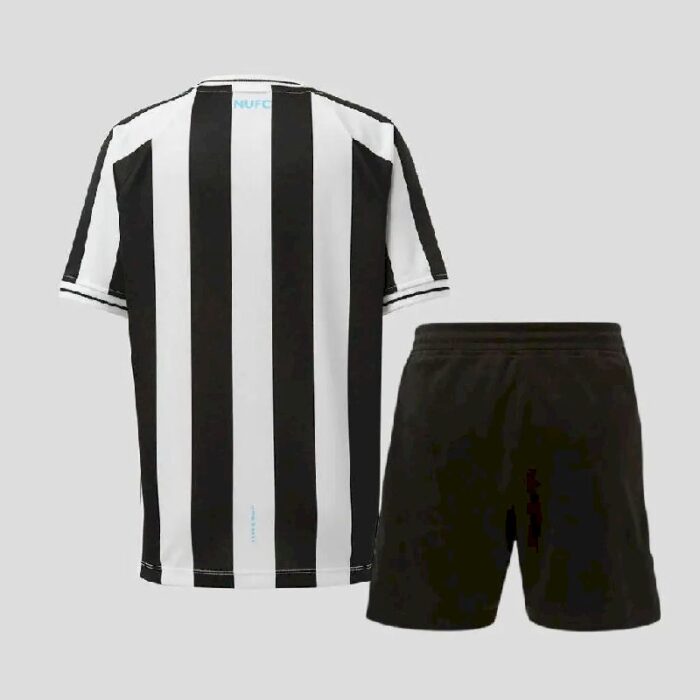Kids Newcastle United 2022/23 Home Kit 1