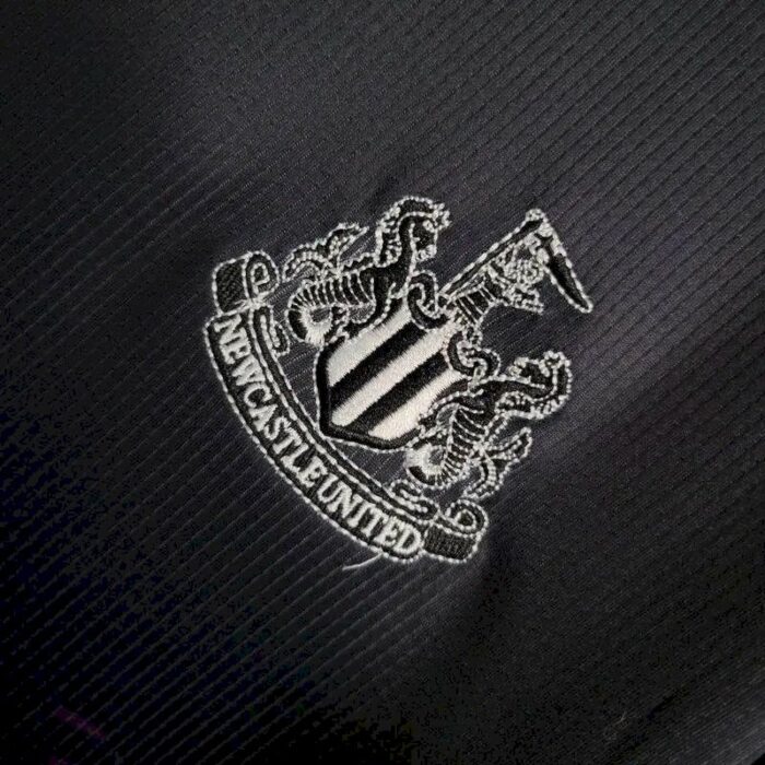 Kids Newcastle United 2023/24 Kit 2