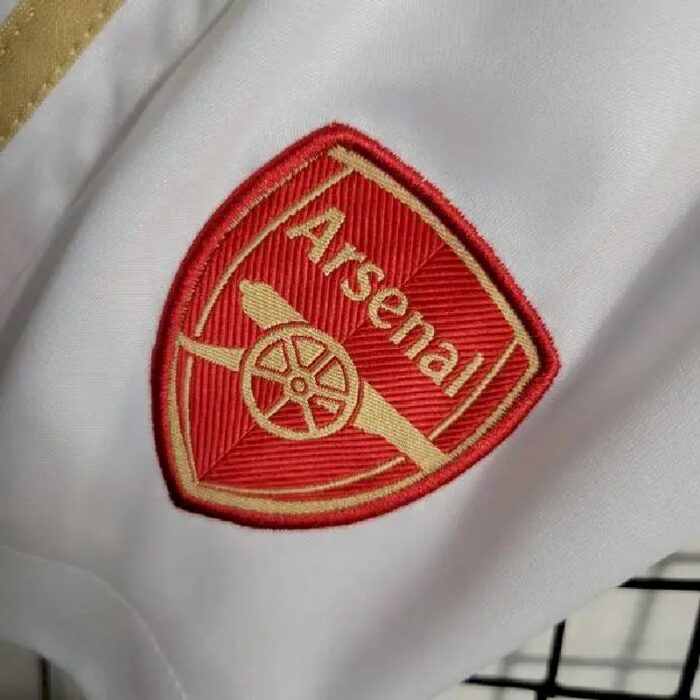 Kids Arsenal 2023/24 Home Kit 11