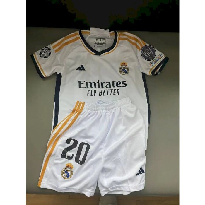 Kids Real Madrid 2023/24 Home Kit 13