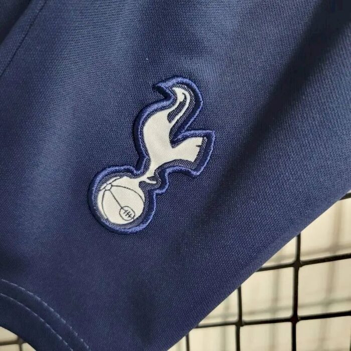 Kids Tottenham Hotspur 2023/24 Home Kit 8