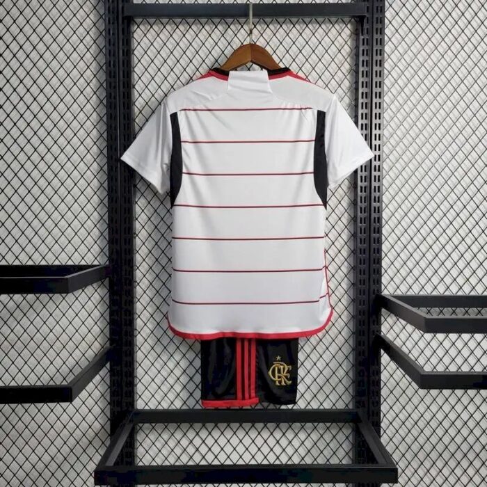 Kids Flamengo 2023/24 Away Kit 7