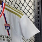 Kids Olympique Lyonnais 2023/24 Home Kit 11