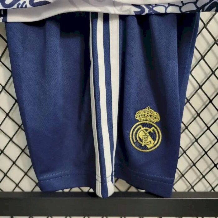 Kids Real Madrid 2022/23 White Dragon Edition Kit 2