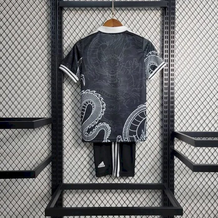 Kids Real Madrid 2022/23 Black Dragon Edition Kit 3