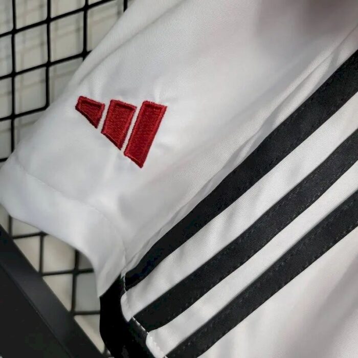 Kids Manchester United 2023/24 Home Kit 5