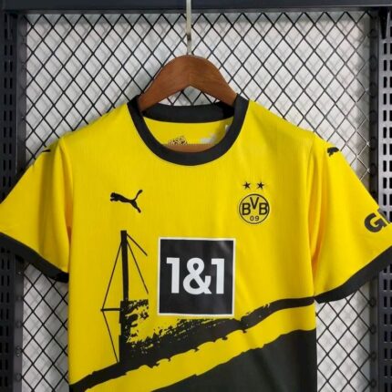 Kids Borussia Dortmund 2023/24 Home Kit 1