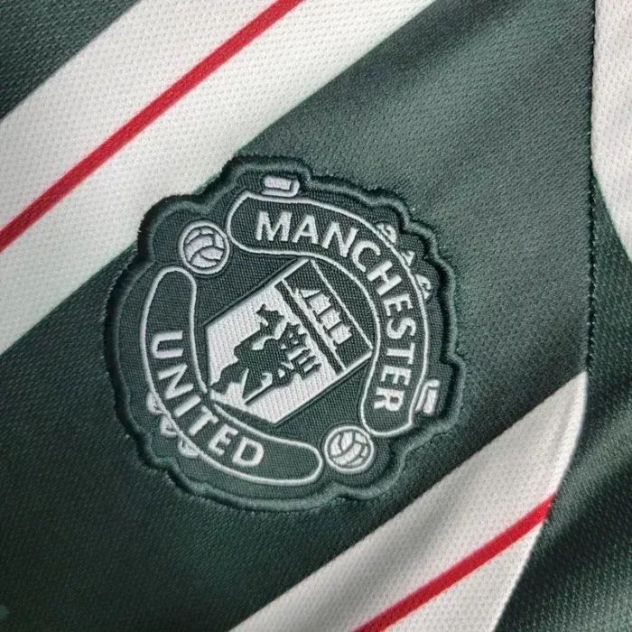 Kids Manchester United 2023/24 Away Kit 13