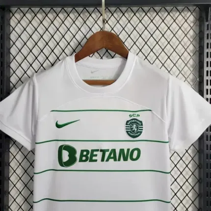 Kids Sporting CP 2023/24 Away Kit 1