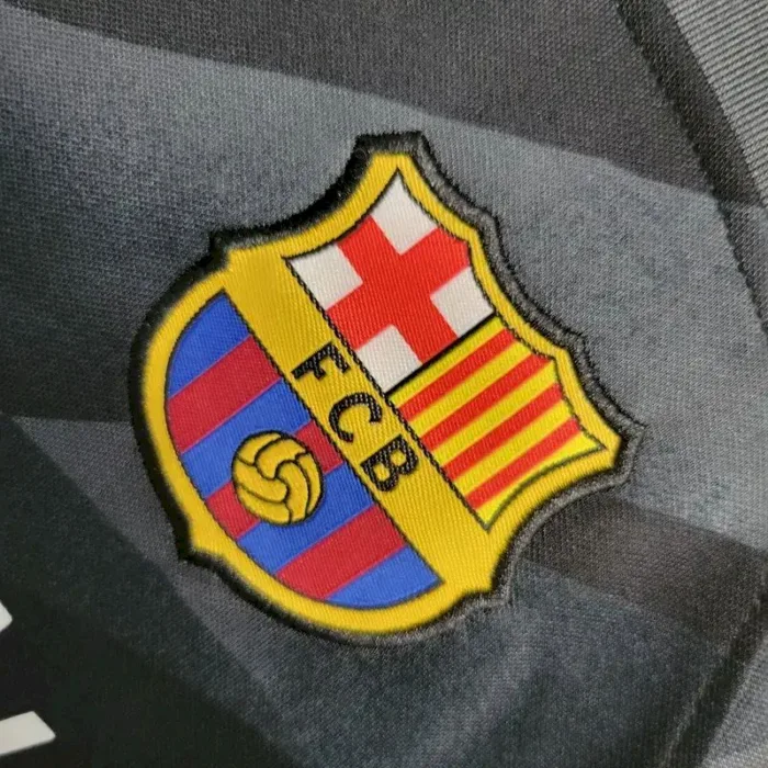 Kids Barcelona 2023/24 Goalkeeper Kit 10