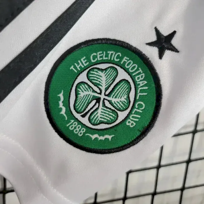 Kids Celtic 2023/24 Home Kit 8
