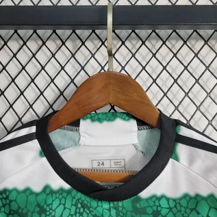 Kids Celtic 2023/24 Home Kit 12