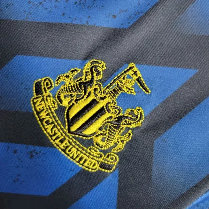 Kids Newcastle United 2023/24 Third Kit 9