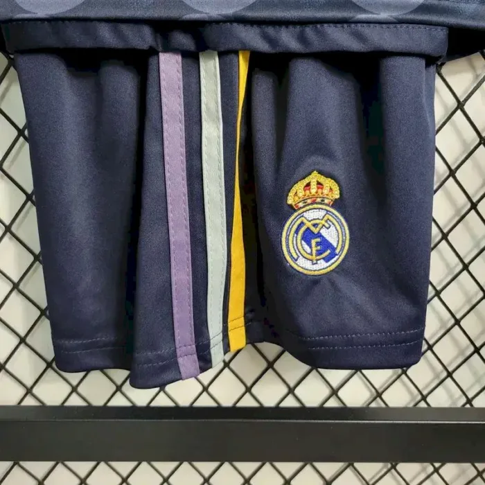 Kids Real Madrid 2023/24 Away Kit 6