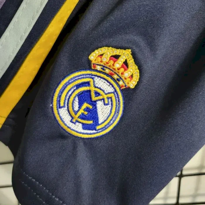 Kids Real Madrid 2023/24 Away Kit 9